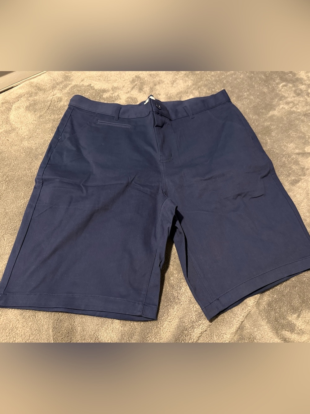 Men's Flat-Front Navy Shorts with Clean Finish